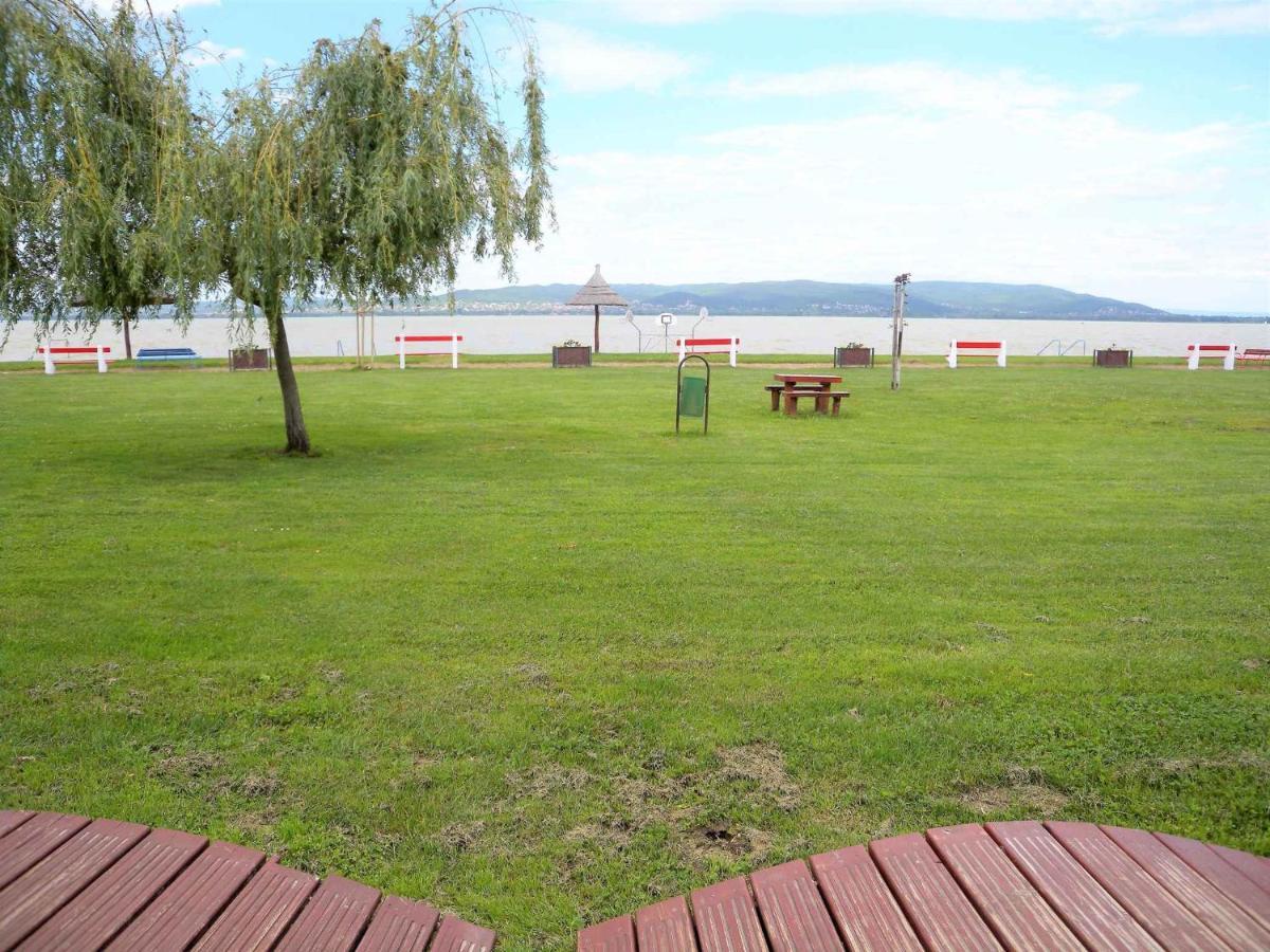 Apartment Balatonbereny 4 Экстерьер фото